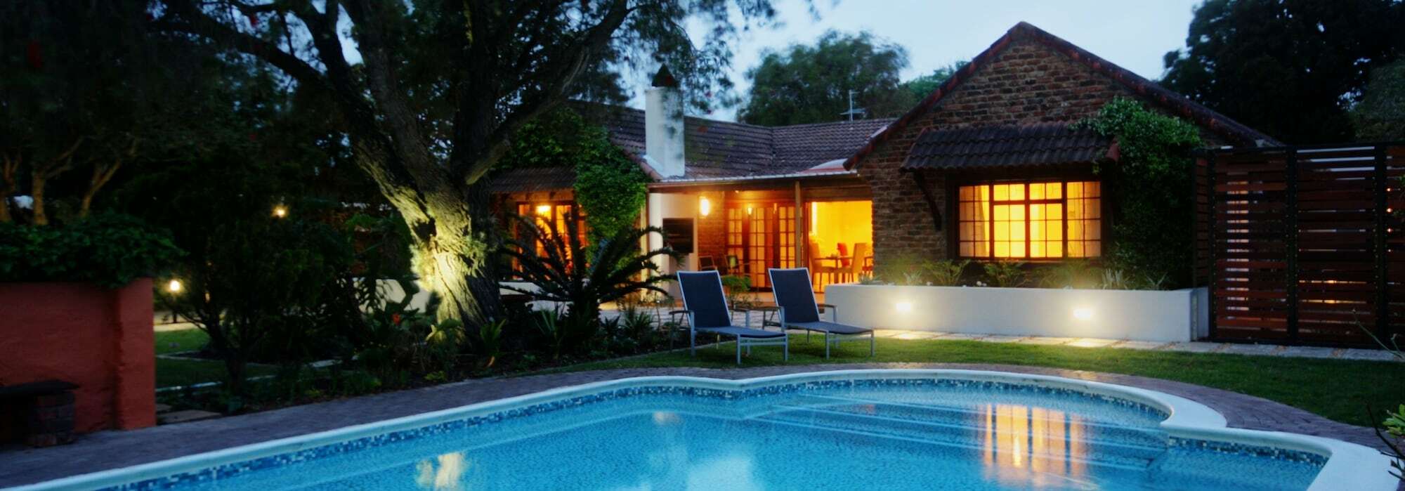 Gardenview Guest House Порт-Элизабет Экстерьер фото
