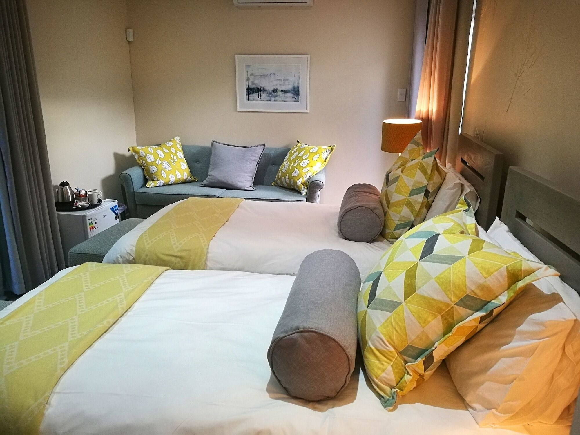 Gardenview Guest House Порт-Элизабет Экстерьер фото
